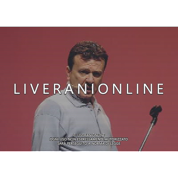 Milano 16/01/2006 Teatro Filodrammatici Pupo ( Enzo Ghinazzi ) \'Il Grande Croupier \' nella foto: Pupo durante le prove foto Danilo Recalcati / AG.Aldo Liverani