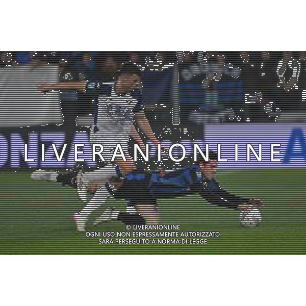 TVRG Atalanta vs Hellas Verona nella foto Nicolò Zaniolo (Atalanta) e Flavius Daniliuc (Hellas Verona) Bergamo 26-10-2024 Gewiss Stadium Campionato Serie A Enilive - 9a giornata foto Roberto Garavaglia/Agenzia Aldo Liverani sas