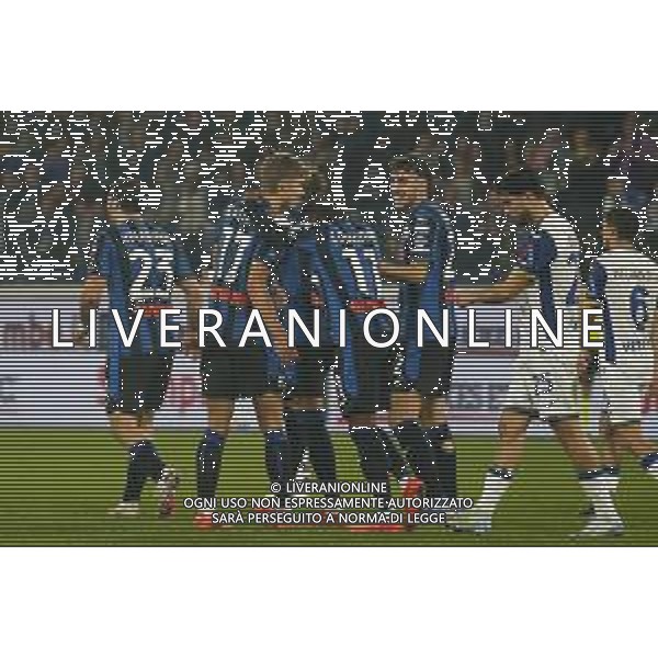 Charles De Ketelaere of Atalanta BC. and Atalanta players jubilates after scoring the goal during Atalanta BC vs Hellas Verona FC, 9° Serie A Enilive 2024-25 game at Gewiss stadium in Bergamo (BG), Italy, on October 26, 2024. (Photo by Davide Casentini) /AGENZIA ALDO LIVERANI SAS