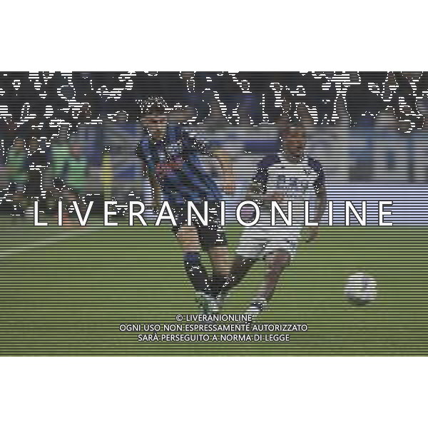 Matteo Ruggeri of Atalanta BC play the ball during Atalanta BC vs Hellas Verona FC, 9° Serie A Enilive 2024-25 game at Gewiss stadium in Bergamo (BG), Italy, on October 26, 2024. (Photo by Davide Casentini) /AGENZIA ALDO LIVERANI SAS