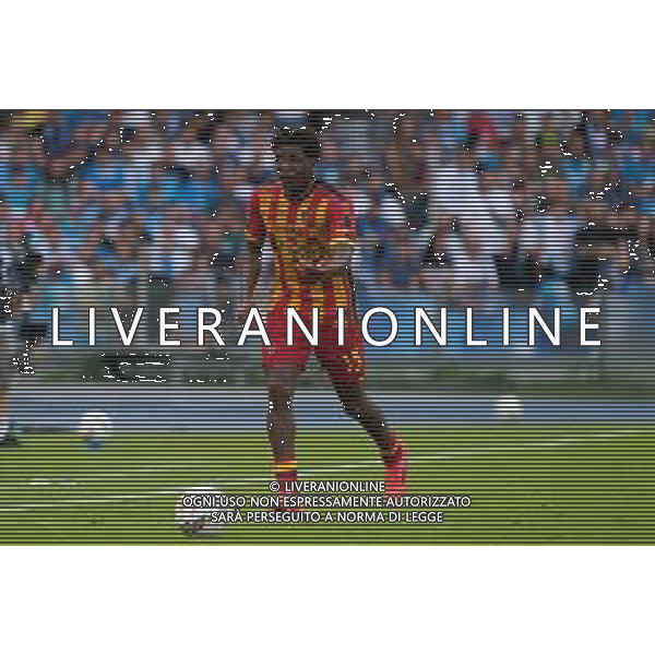 TVEM October 26, 2024 Napoli, Italy - SSC Napoli vs US Lecce - Italian soccer serie A 2024/25 - Diego Armando Maradona Stadium. In the pic: Patrick Dorgu of US Lecce foto emmanuele mastrdonato-ag aldo liverani sas