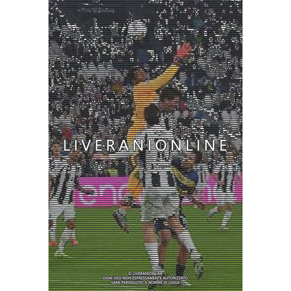 Torino 30.10.2024 Allianz Stadium @Manuela Viganti /Ag. Aldo Liverani sas Juventus vs Parma Campionato Calcio Serie A Enilive 2024/2025 10a giornata Nella foto: uscita zion suzuki ©Viganti - AGENZIA ALDO LIVERANI SAS