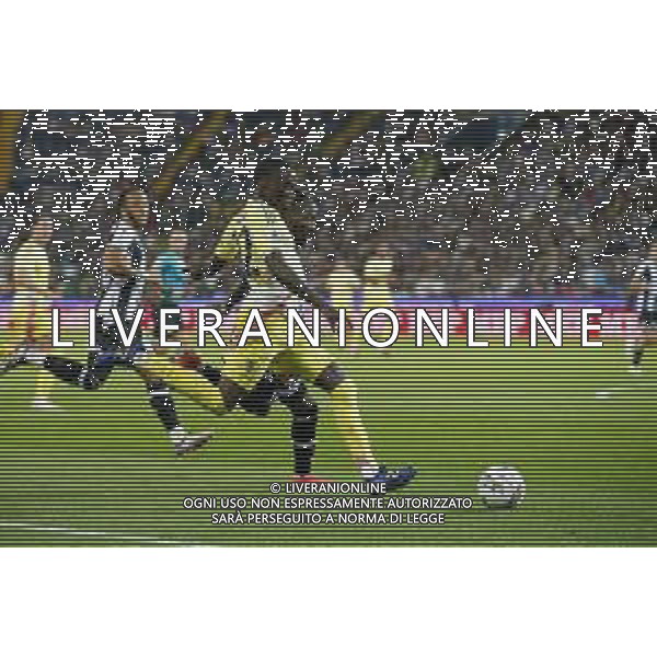 Timothy Weah of Juventus FC play the ball during Udinese Calcio vs Juventus FC, 11° Serie A Enilive 2024-25 game at Bluenergy stadium in Udine (UD), Italy, on November 02, 2024. (Photo by Davide Casentini)- AGENZIA ALDO LIVERANI SAS
