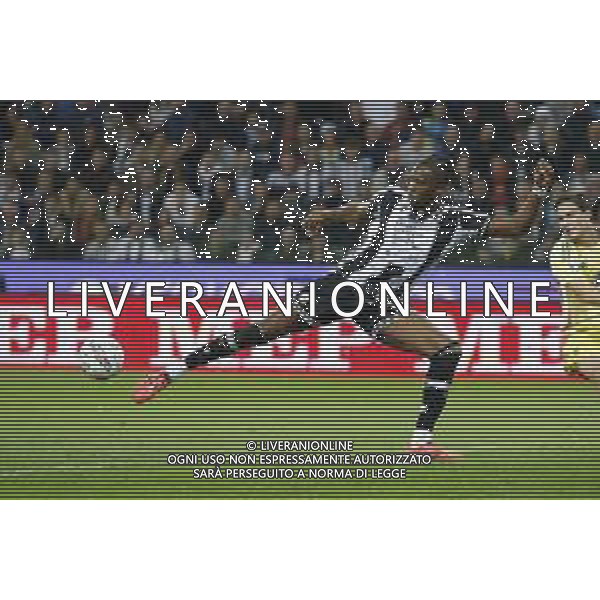 Kingsley Ehizibue of Udinese FC play the ball during Udinese Calcio vs Juventus FC, 11° Serie A Enilive 2024-25 game at Bluenergy stadium in Udine (UD), Italy, on November 02, 2024. (Photo by Davide Casentini)- AGENZIA ALDO LIVERANI SAS