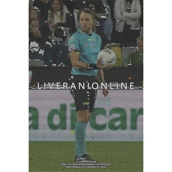 arbitro - the Referee Rosario Abisso play the ball during Udinese Calcio vs Juventus FC, 11° Serie A Enilive 2024-25 game at Bluenergy stadium in Udine (UD), Italy, on November 02, 2024. (Photo by Davide Casentini)- AGENZIA ALDO LIVERANI SAS