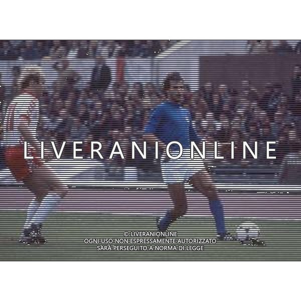 DIAP-RETROSPETTIVA ANTONIO CABRINI  NELLA FOTO ANTONIO CABRINI CON LA MAGLIA NAZIONALE ITALIANA AG ALDO LIVERANI SAS 