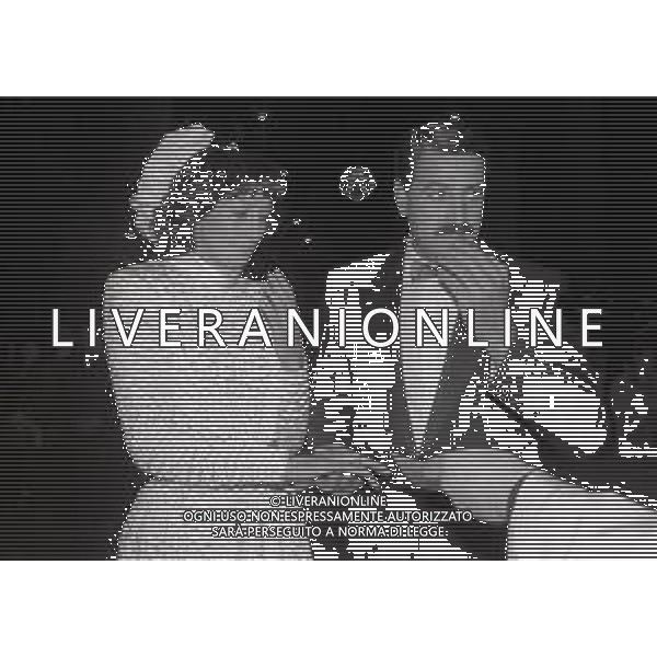 NEG-RETROSPETTIVA SARA SIMEONI MATRIMONIO NELLA FOTO SARA SIMEONI CON ERMINIO AZZARO LE NOZZE NELL\'ANNO 1987 AG ALDO LIVERANI SAS