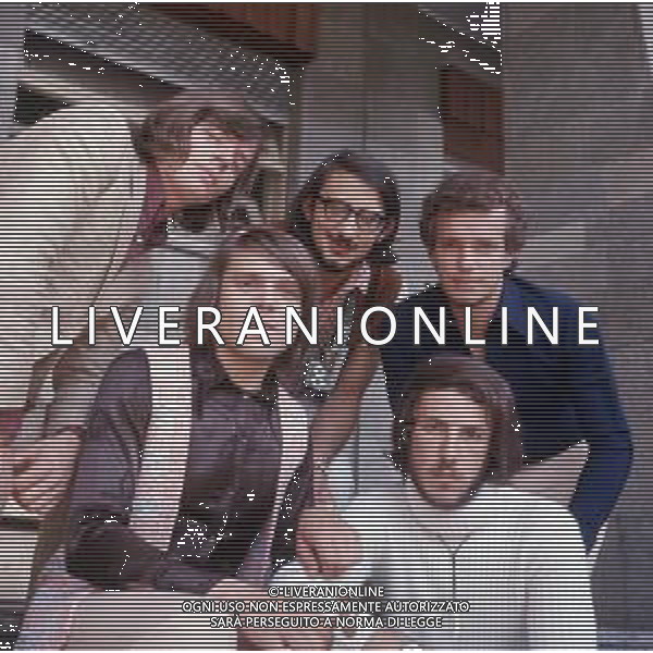 COL-RETROSPETTIVA COMPLESSO MUSICALE “I NOMADI” NELLA FOTO IL COMPLESSO MUSICALE DEI NOMADI A SAINT VINCENT NELL\'ANNO 1970 ( Giuseppe Beppe Carletti, Augusto Daolio, Paolo Lancellotti, Franco Midili, Gianni Coron ) AG ALDO LIVERANI SAS