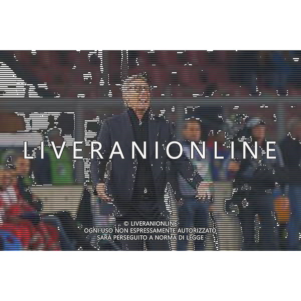 TVEM November 08, 2024 Lecce, Italy - US Lecce vs Empoli FC - Italian soccer serie A 2024/25 - Via Del Mare Stadium. In the pic: coach Luca Gotti of US Lecce foto emmanuele mastrodonato-ag aldo liverani sas