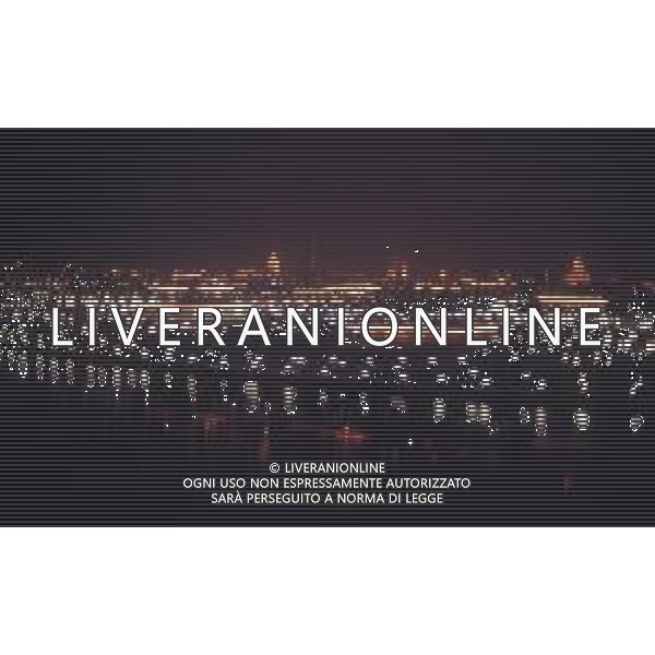 DIAP- RUSSIA CITTA\' DI MOSCA NELLA FOTO PANORAMICA NOTTURNA DELLA CITTA\' DI MOSCA FOTO CARLO LORENZINI-AG ALDO LIVERANI SAS  