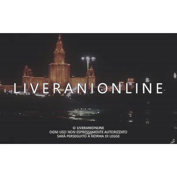 DIAP- RUSSIA CITTA\' DI MOSCA NELLA FOTO PANORAMICA NOTTURNA DELLA CITTA\' DI MOSCA FOTO CARLO LORENZINI-AG ALDO LIVERANI SAS  