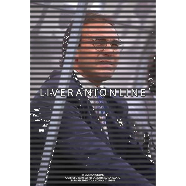 DIA- RETROSPETTIVA FRANCO VARRELLA ALLENATORE CALCIO NELLA FOTO FRANCO VARRELLA ALLENATORE MONZA NELL’ANNO 1990-1991 - 16-09-1990 MONZA -CAMPIONATO DI CALCIO SERIE C1 MONZA-BARACCA LUGO 1-0 AG ALDO LIVERANI SAS