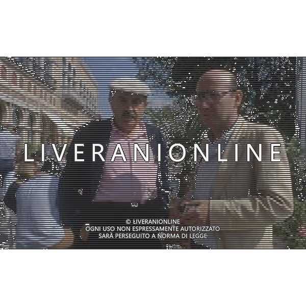 DIA- RETROSPETTIVA TONINO GUERRA POETA E SCRITTORE NELLA FOTO TONINO GUERRA CON IL REGISTA THEO ANGELOPOULOS A VENEZIA NELL’ANNO 1986 AG ALDO LIVERANI SAS