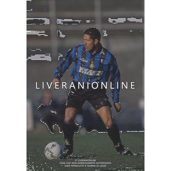 Diego Pablo Simeone Calciatore dell\'Internazionale Campionato 1997/1998 Ph archivio Ag. Aldo Liverani sas