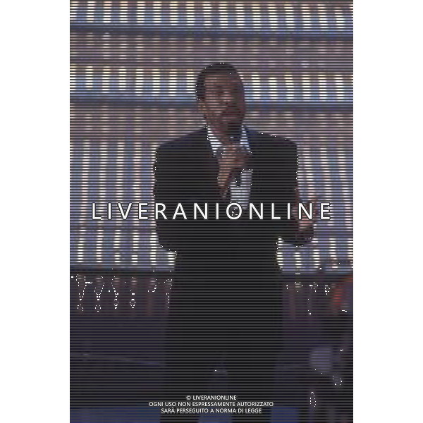 DIA- RETROSPETTIVA LIONEL RICHIE CANTANTE NELLA FOTO LIONEL RICHIE OSPITE AL FESTIVAL DI SANREMO NELL’ANNO 1997 AG ALDO LIVERANI SAS