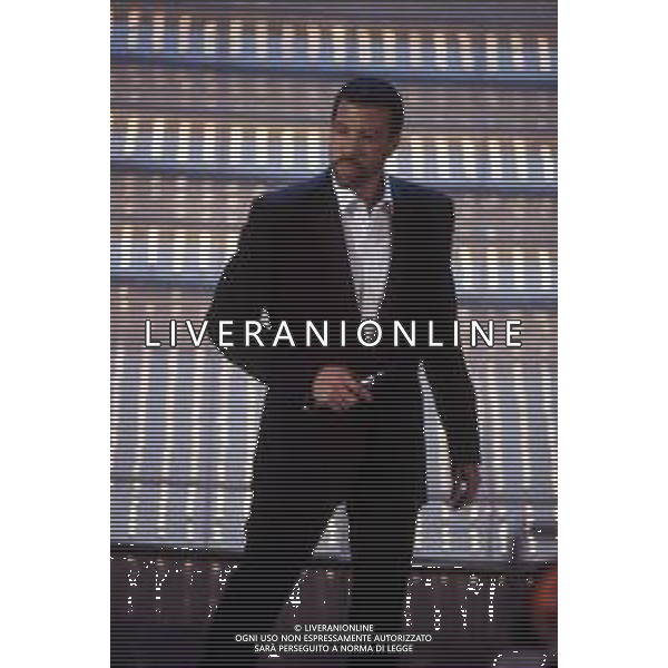 DIA- RETROSPETTIVA LIONEL RICHIE CANTANTE NELLA FOTO LIONEL RICHIE OSPITE AL FESTIVAL DI SANREMO NELL’ANNO 1997 AG ALDO LIVERANI SAS