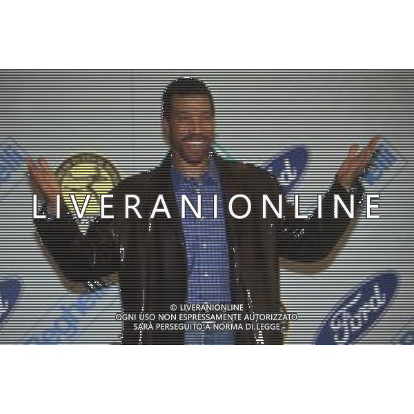 DIA- RETROSPETTIVA LIONEL RICHIE CANTANTE NELLA FOTO LIONEL RICHIE OSPITE AL FESTIVAL DI SANREMO NELL’ANNO 1997 AG ALDO LIVERANI SAS