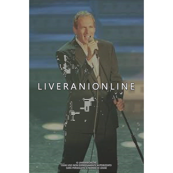 NEG COL-RETROSPETTIVA MICHAEL BOLTON CANTANTE NELLA FOTO MICHAEL BOLTON AL FESTIVAL DI SANREMO NELL\'ANNO 1998 AG ALDO LIVERANI SAS