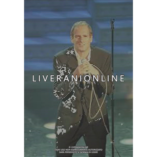 NEG COL-RETROSPETTIVA MICHAEL BOLTON CANTANTE NELLA FOTO MICHAEL BOLTON AL FESTIVAL DI SANREMO NELL\'ANNO 1998 AG ALDO LIVERANI SAS