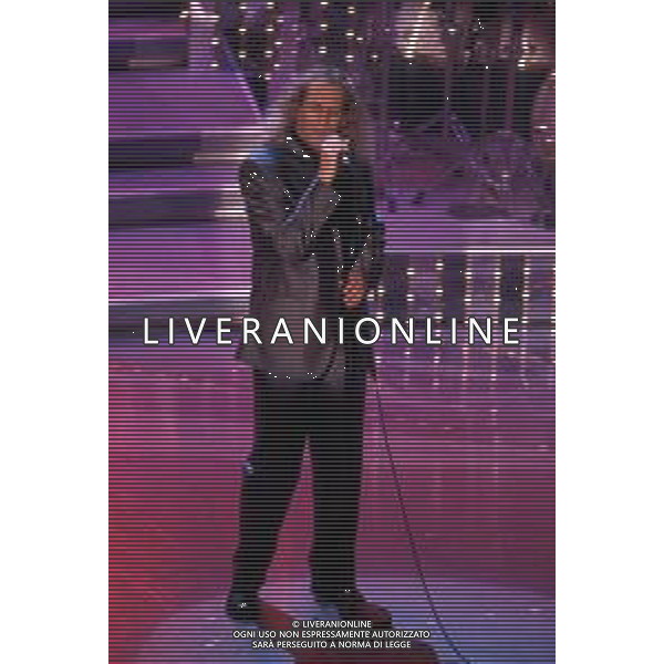 DIAP-RETROSPETTIVA MICHAEL BOLTON CANTANTE NELLA FOTO MICHAEL BOLTON AL FESTIVAL DI SANREMO NELL\'ANNO 1996 AG ALDO LIVERANI SAS