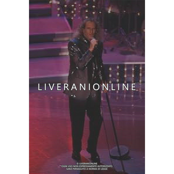 DIAP-RETROSPETTIVA MICHAEL BOLTON CANTANTE NELLA FOTO MICHAEL BOLTON AL FESTIVAL DI SANREMO NELL\'ANNO 1996 AG ALDO LIVERANI SAS