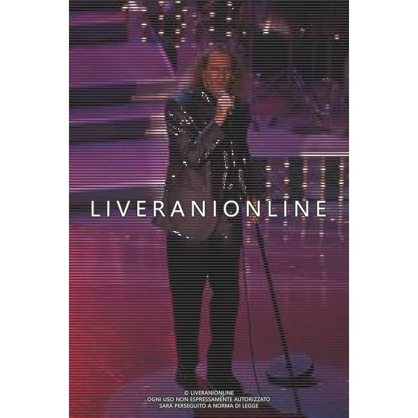 DIAP-RETROSPETTIVA MICHAEL BOLTON CANTANTE NELLA FOTO MICHAEL BOLTON AL FESTIVAL DI SANREMO NELL\'ANNO 1996 AG ALDO LIVERANI SAS
