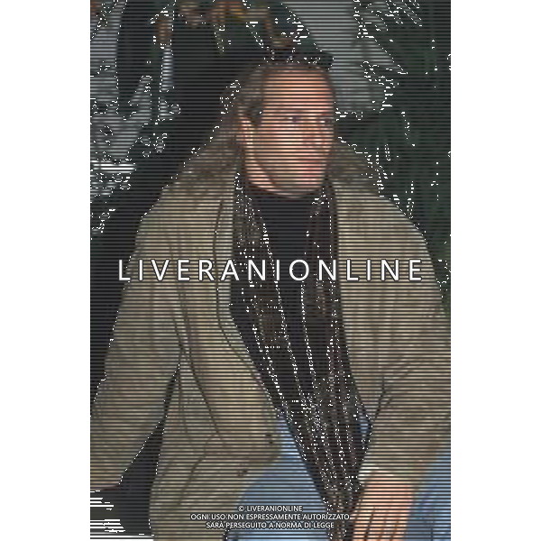 DIAP-RETROSPETTIVA MICHAEL BOLTON CANTANTE NELLA FOTO MICHAEL BOLTON AL FESTIVAL DI SANREMO NELL\'ANNO 1996 AG ALDO LIVERANI SAS