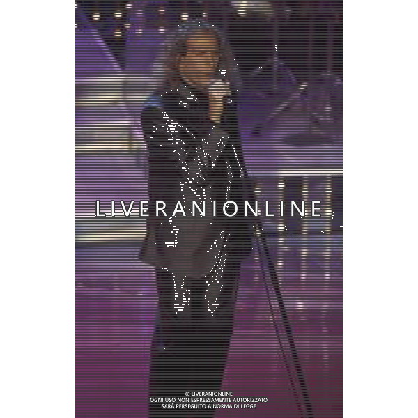 DIAP-RETROSPETTIVA MICHAEL BOLTON CANTANTE NELLA FOTO MICHAEL BOLTON AL FESTIVAL DI SANREMO NELL\'ANNO 1996 AG ALDO LIVERANI SAS