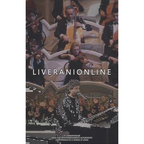DIAP-RETROSPETTIVA ANDREA BOCELLI CANTANTE NELLA FOTO ANDREA BOCELLI AL FESTIVAL DI SANREMO GIOVANI NELL\'ANNO 1994 AG ALDO LIVERANI SAS 
