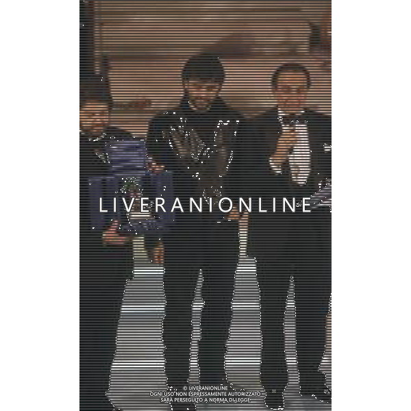 DIAP-RETROSPETTIVA ANDREA BOCELLI CANTANTE NELLA FOTO ANDREA BOCELLI AL FESTIVAL DI SANREMO GIOVANI NELL\'ANNO 1994 CON PIPPO BAUDO AG ALDO LIVERANI SAS 