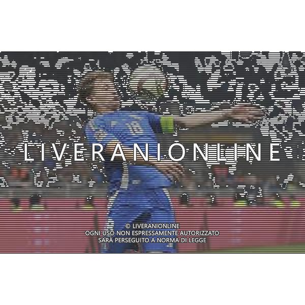 Nicolo’ Barella of Italy play the ball during Italy vs France, matchday 6 of League A of Uefa Nations League 2025, game at Giuseppe Meazza - San Siro stadium in Milano (MI), Italy, on November 17, 2024. (Photo by Davide Casentini)- AGENZIA ALDO LIVERANI SAS
