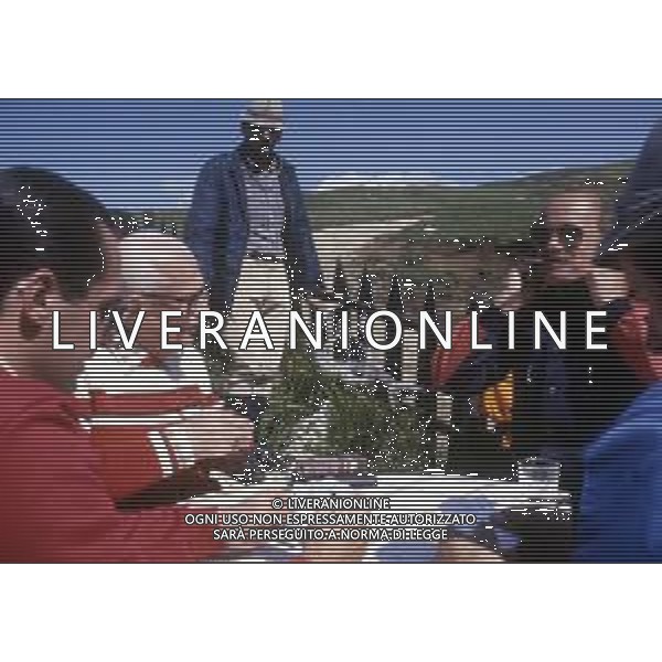 DIAP-RETROSPETTIVA SANDRO PERTINI POLITICO E PRESIDENTE DELLA REPUBBLICA ITALIANA NELLA FOTO SANDRO PERTINI PRESIDENTE DELLA REPUBBLICA ITALIA IN FERIE IN VAL GARDENA NELL\'ANNO 1982 AG ALDO LIVERANI SAS