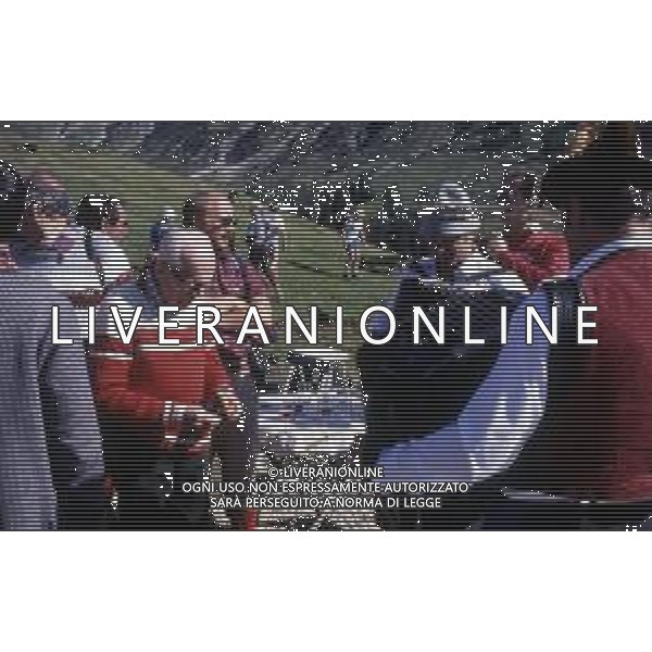 DIAP-RETROSPETTIVA SANDRO PERTINI POLITICO E PRESIDENTE DELLA REPUBBLICA ITALIANA NELLA FOTO SANDRO PERTINI PRESIDENTE DELLA REPUBBLICA ITALIA IN FERIE IN VAL GARDENA NELL\'ANNO 1982 AG ALDO LIVERANI SAS