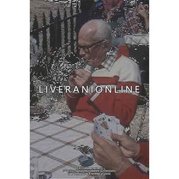 DIAP-RETROSPETTIVA SANDRO PERTINI POLITICO E PRESIDENTE DELLA REPUBBLICA ITALIANA NELLA FOTO SANDRO PERTINI PRESIDENTE DELLA REPUBBLICA ITALIA IN FERIE IN VAL GARDENA NELL\'ANNO 1982 AG ALDO LIVERANI SAS 
