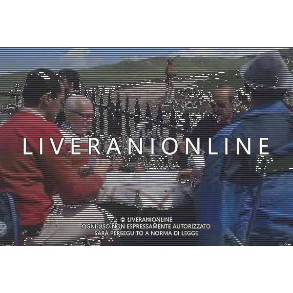 DIAP-RETROSPETTIVA SANDRO PERTINI POLITICO E PRESIDENTE DELLA REPUBBLICA ITALIANA NELLA FOTO SANDRO PERTINI PRESIDENTE DELLA REPUBBLICA ITALIA IN FERIE IN VAL GARDENA NELL\'ANNO 1982 AG ALDO LIVERANI SAS 