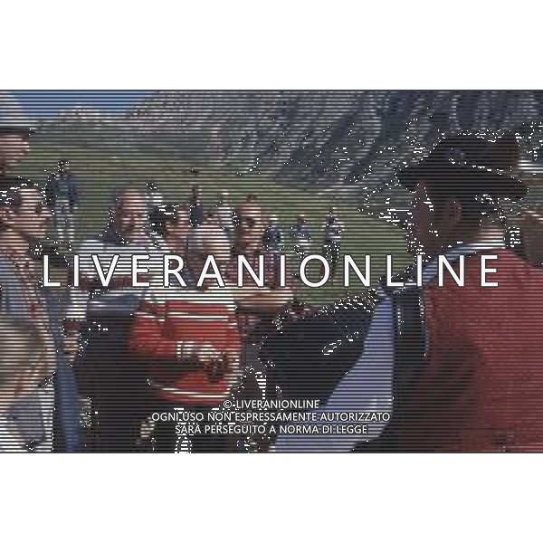 DIAP-RETROSPETTIVA SANDRO PERTINI POLITICO E PRESIDENTE DELLA REPUBBLICA ITALIANA NELLA FOTO SANDRO PERTINI PRESIDENTE DELLA REPUBBLICA ITALIA IN FERIE IN VAL GARDENA NELL\'ANNO 1982 AG ALDO LIVERANI SAS 