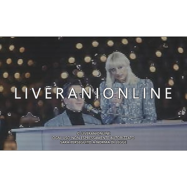 DIA-RETROSPETTIVA GILBERT MONTAGNE\' CANTANTE FRANCESE NELLA FOTO GILBERT MONTAGNE\' OSPITE DELLA TERZA PUNTATA DELLA TRASMISSIONE TELEVISIVA “RAFFAELLA CARRA’ SHOW” IL 23 GENNAIO 1988 ©JAMES SAVOIA - AGENZIA ALDO LIVERANI SAS