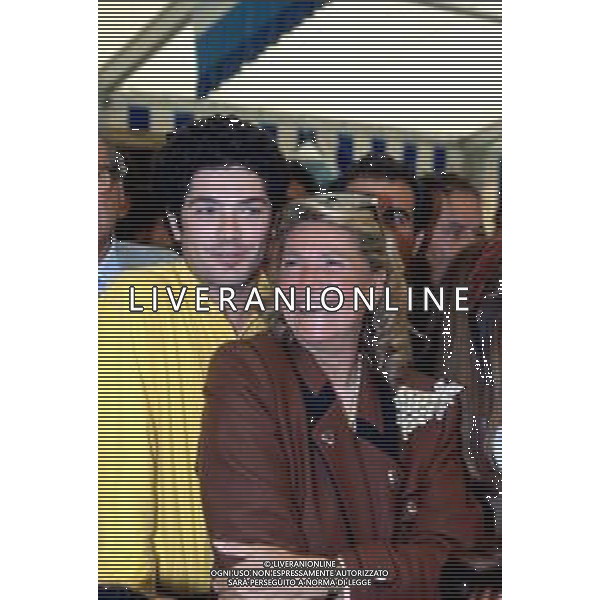 DIA-RETROSPETTIVA MARTA VACONDIO CONTESSA MARZOTTO NELLA FOTO MARTA MARZOTTO CON IL FIGLIO MATTEO NELL’ANNO 1990 AG ALDO LIVERANI SAS