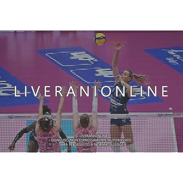 TVRG Milano vs Conegliano nella foto Nika Daalderop (Vero Volley Milano) Assago (MI) 22-11-2024 Unipol Forum Numia Vero Volley Milano vs Prosecco DOC Imoco Conegliano Serie A1 Tigotà - 9a giornata foto Roberto Garavaglia/Agenzia Aldo Liverani sas