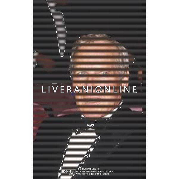 NEG-RETROSPETTIVA PAUL NEWMAN ATTORE NELLA FOTO PAUL NEWMAN A CANNES NELL\'ANNO 1987 AG ALDO LIVERANI SAS