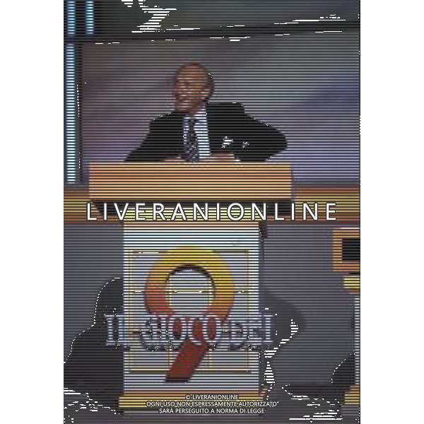 TRASMISSIONE TELEVISIVA IL GIOCO DEI 9 Nella foto : Raimondo Vianello FILMCODEX-AG ALDO LIVERANI