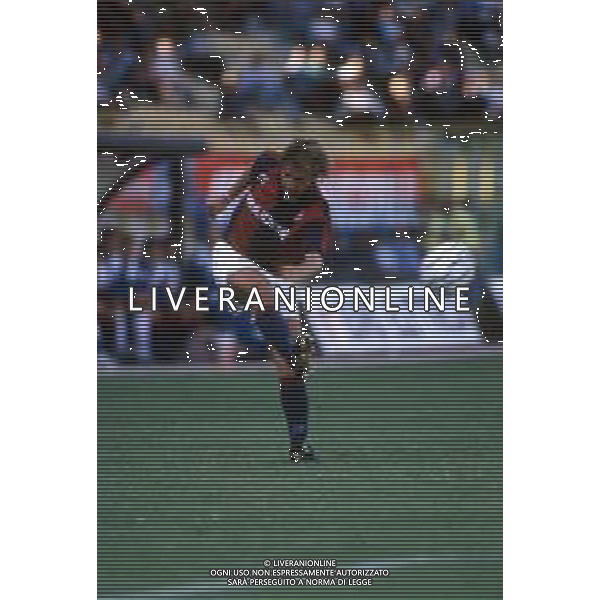 DIA-RETROSPETTIVA BELLOTTI FABIO CALCIATORE NELLA FOTO FABIO BELOTTI CON LA MAGLIA DEL BOLOGNA CALCIO NELL’ANNO 1992-1993 AG ALDO LIVERANI SAS