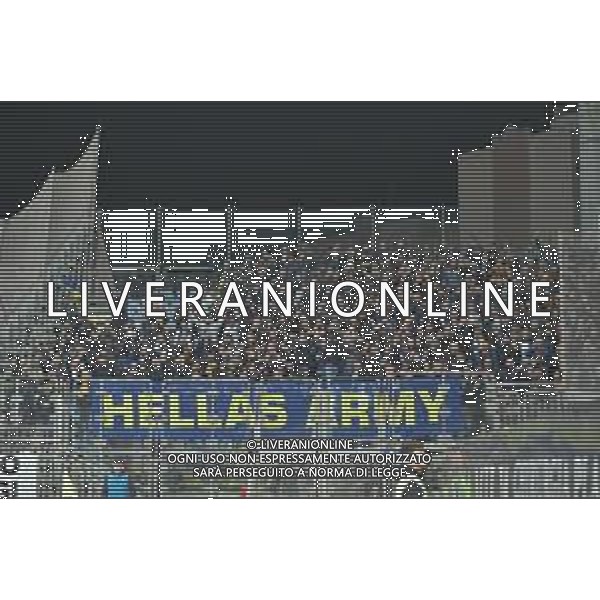 29-11-2024. Cagliari calcio-Hellas Verona, 14° giornata Serie A calcio Italia 2024/2025, stadio Unipol Domus Cagliari. Foto Salvatore Moi/Agenzia Aldo Liverani s.as. Nella foto: Tifosi Hellas Verona nel settore ospiti dello stadio Unipol Domus. ©MOI SALVATORE - AGENZIA ALDO LIVERANI SAS