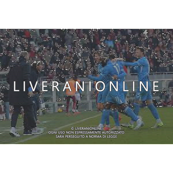Torino 01.12.24 Stadio Grande Torino @Manuela Viganti/Ag. Aldo Liverani sas Torino vs Napoli Campionato Calcio Serie A Enilive 2024/2025 14a giornata Nella foto: esultanza napoli di dopo il gol di scott mctominay con antonio conte ©Viganti -AGENZIA ALDO LIVERANI SAS