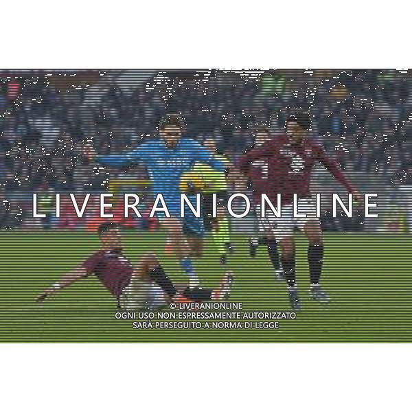 Torino 01.12.24 Stadio Grande Torino @Manuela Viganti/Ag. Aldo Liverani sas Torino vs Napoli Campionato Calcio Serie A Enilive 2024/2025 14a giornata Nella foto: khvicha kvaratskhelia e saul coco ©Viganti -AGENZIA ALDO LIVERANI SAS