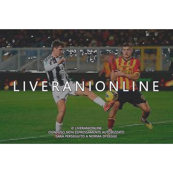 TVEM December 01, 2024 Lecce, Italy - US Lecce vs Juventus FC - Italian soccer serie A 2024/25 - Via Del Mare Stadium. In the pic: Andrea Cambiaso of Juventus in action against Nikola Krstovic of US Lecce ©Emmanuele Mastrodonato - AGENZIA ALDO LIVERANI SAS
