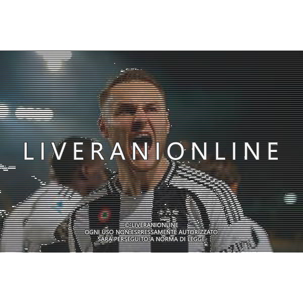 TVEM December 01, 2024 Lecce, Italy - US Lecce vs Juventus FC - Italian soccer serie A 2024/25 - Via Del Mare Stadium. In the pic: Teun Koopmeiners of Juventus celebrates ©Emmanuele Mastrodonato - AGENZIA ALDO LIVERANI SAS