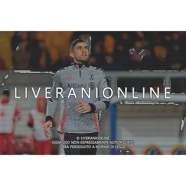 TVEM December 01, 2024 Lecce, Italy - US Lecce vs Juventus FC - Italian soccer serie A 2024/25 - Via Del Mare Stadium. In the pic: Mattia Perin of Juventus ©Emmanuele Mastrodonato - AGENZIA ALDO LIVERANI SAS