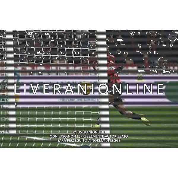Milan vs Sassuolo nella foto Samuel Chukwueze (Milan) segna il gol dell\'1 a 0 Milano 03-12-2024 Stadio Giuseppe Meazza - San Siro Coppa Italia Frecciarossa - ottavi di finale foto Roberto Garavaglia/Agenzia Aldo Liverani sas- AGENZIA ALDO LIVERANI SAS