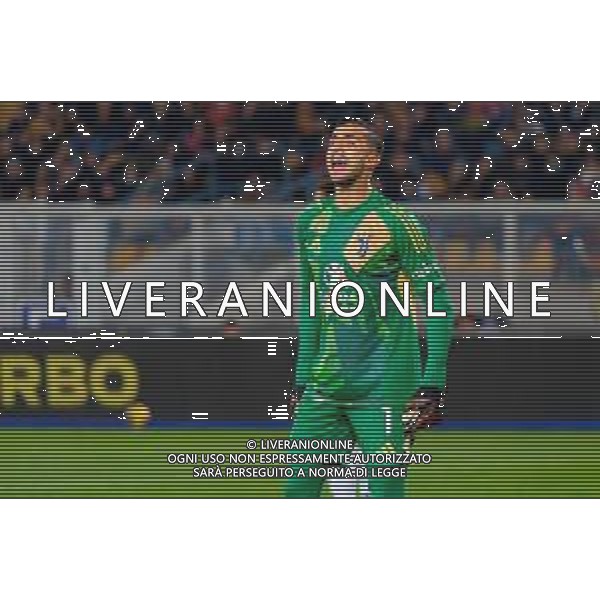 TVEM December 01, 2024 Lecce, Italy - US Lecce vs Juventus FC - Italian soccer serie A 2024/25 - Via Del Mare Stadium. In the pic: Mattia Perin of Juventus ©Emmanuele Matrodonato - AGENZIA ALDO LIVERANI SAS